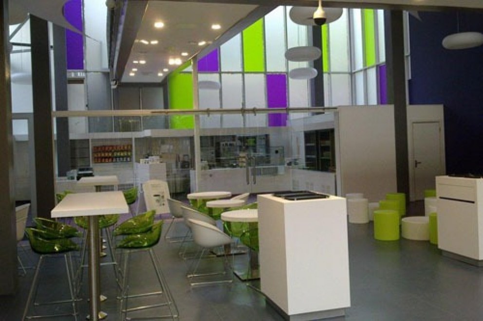 Atrium Coffee Shop, Dudley College | Seating Area | Interior Designers